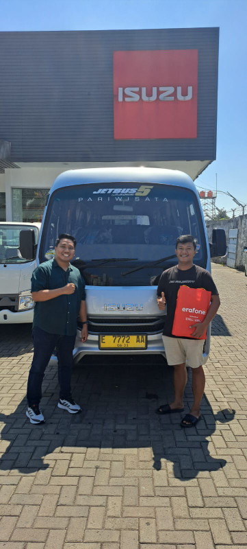 DO isuzu - Penyerahan Unit Isuzu Cirebon